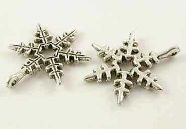 PandaHall Christmas Snowflake Tibetan Style Pendants, Cadmium Free & Nickel Free & Lead Free, Antique Silver, 24x21mm, Hole: 1.5mm Alloy...