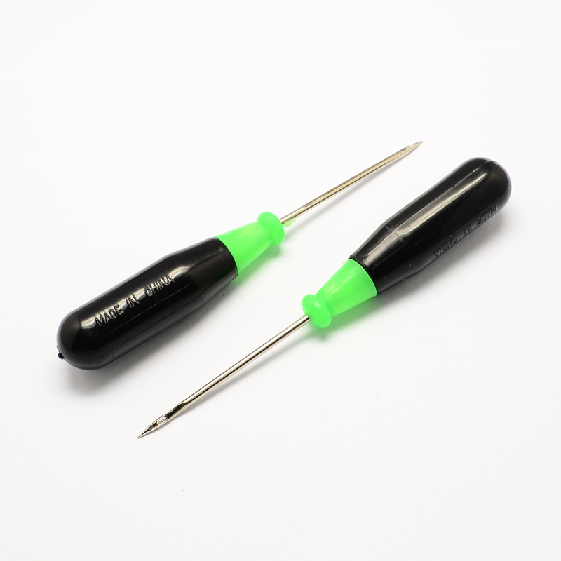 PandaHall Black Plastic Handle Iron Shoes Repair Sewing Awl Needles, 129x18mm; Pin: 1mm, Hole: 2x1mm Iron Black