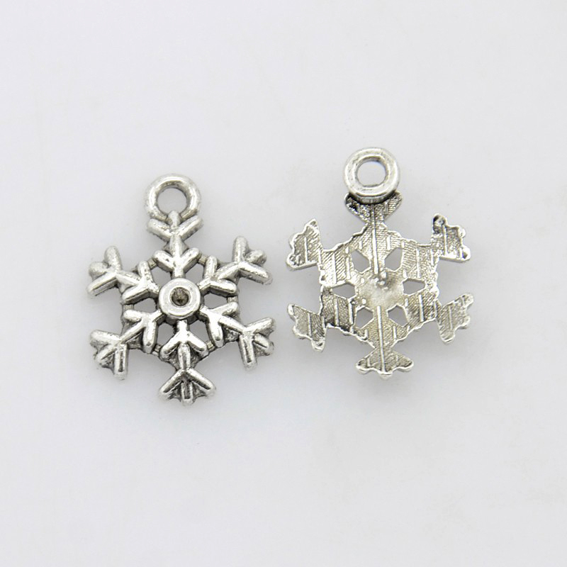 PandaHall Christmas Antique Silver Tibetan Style Snowflake Pendants, Lead Free and Cadmium Free, 13mm in diameter, 3mm thick, hole: 2mm...