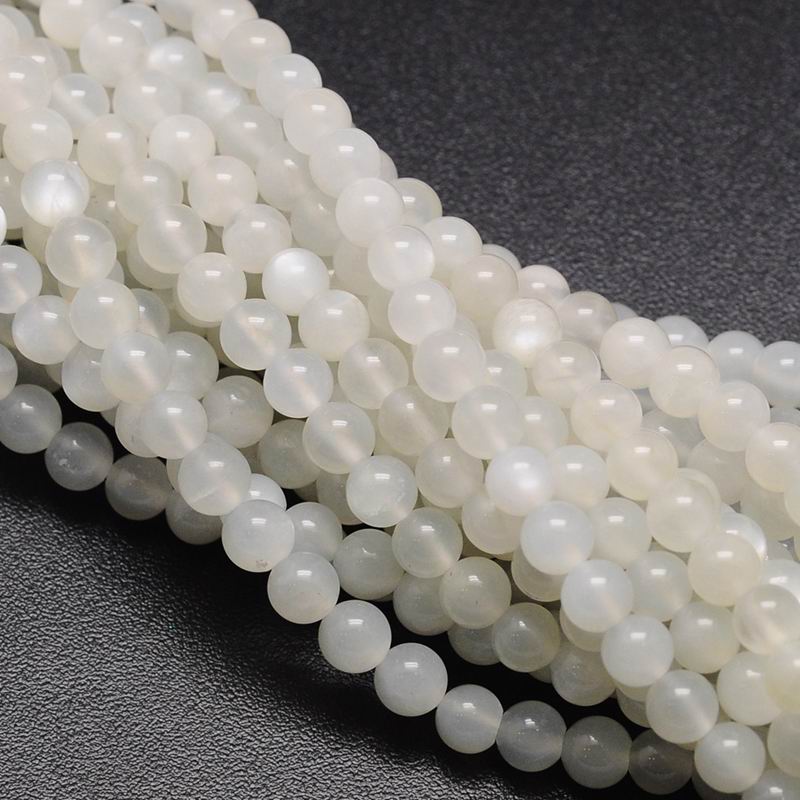 PandaHall Round Natural Moonstone Bead Strands, Grade A, 5mm, Hole: 1mm; about 79pcs/strand, 15.74" Moonstone Round