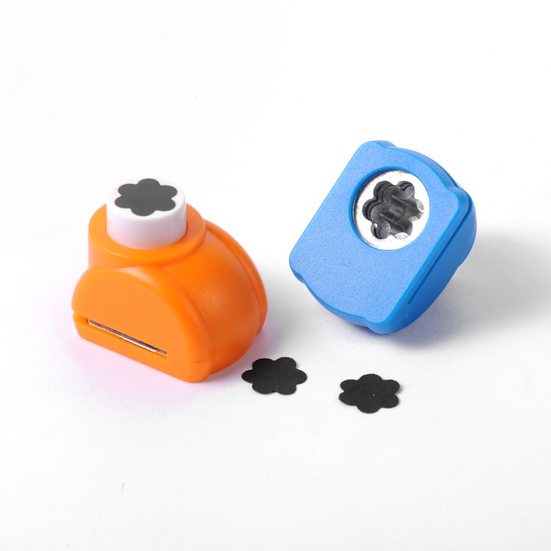 PandaHall Mini Plastic Craft Flower Punch Sets for Scrapbooking & Paper Crafts, Paper Shapers, Random Single Color or Random Mixed Color...