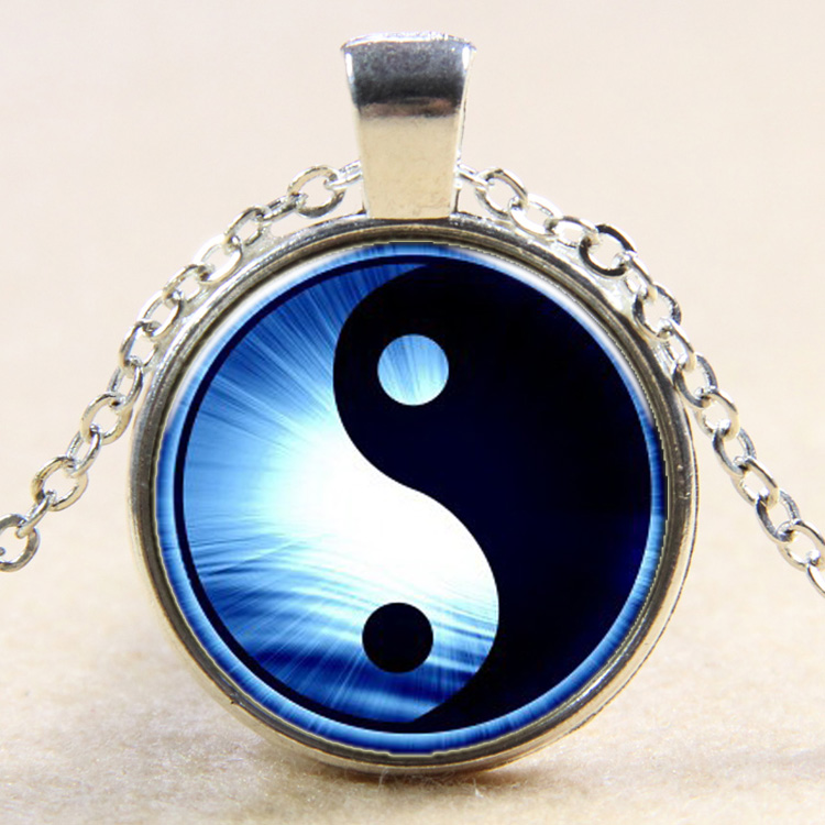 PandaHall Yin Yang Pattern Flat Round Glass Pendant Necklaces, with Alloy Chains, Silver, 18" Glass